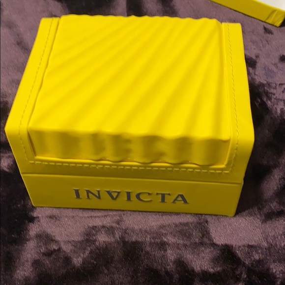 Invicta Iridescent unisex watch